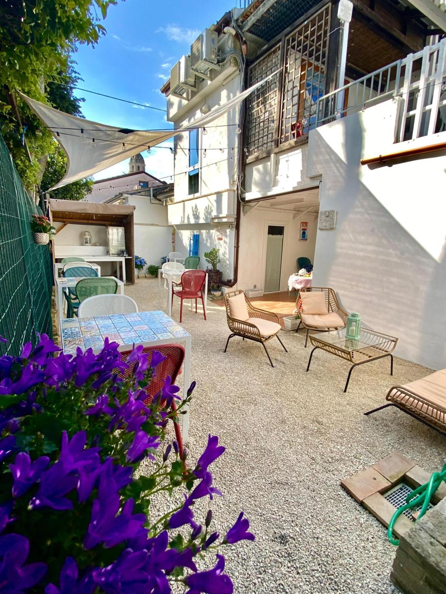 Zimmer Camere Sirolo Luaran gambar